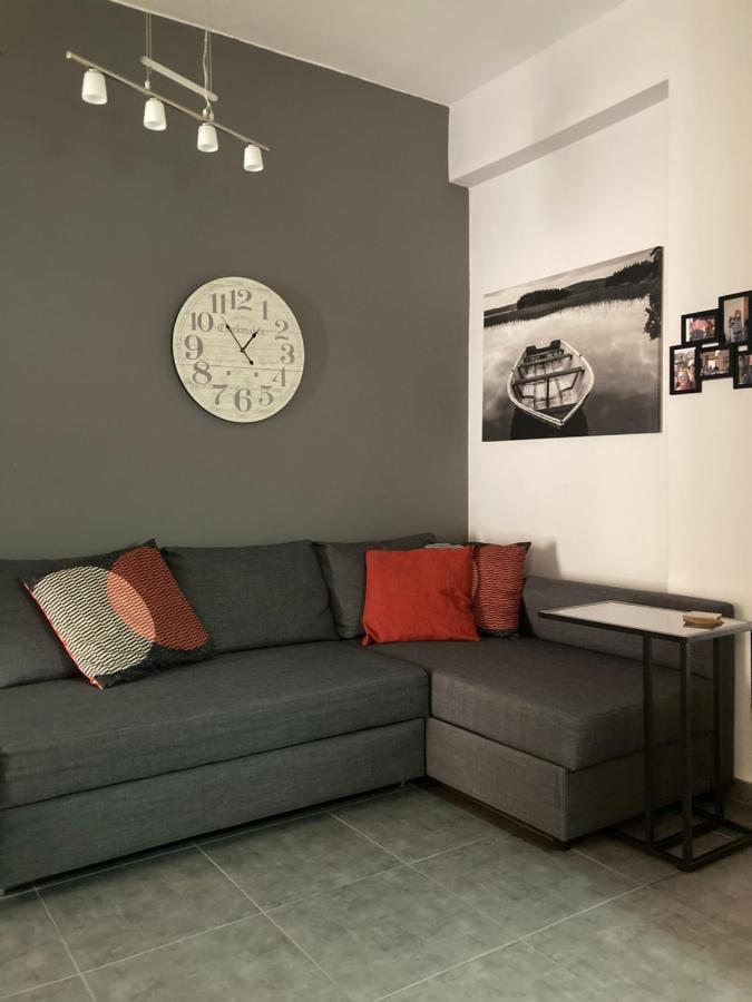 Central Kalamata Cozy Apartment מראה חיצוני תמונה