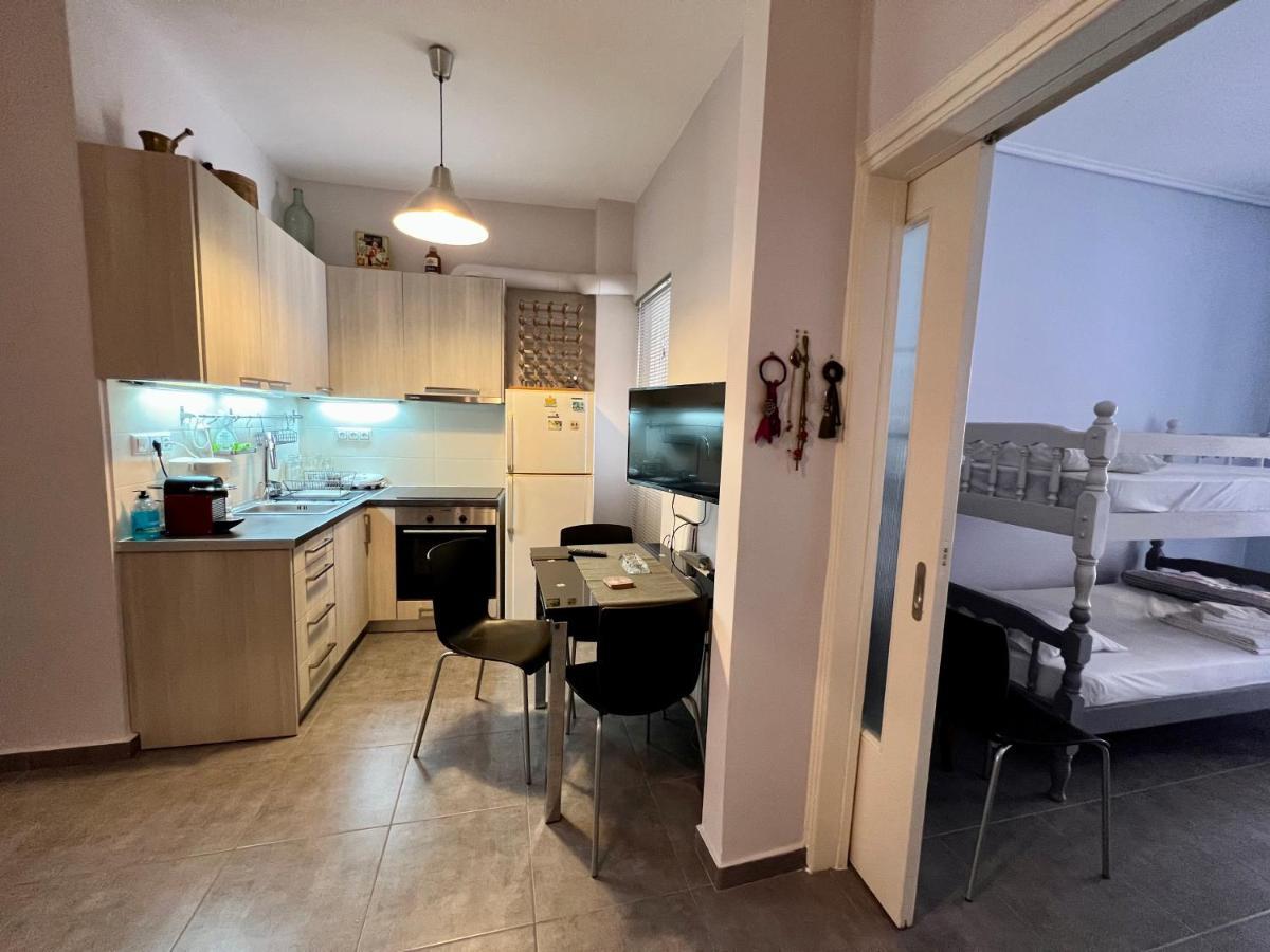 Central Kalamata Cozy Apartment מראה חיצוני תמונה