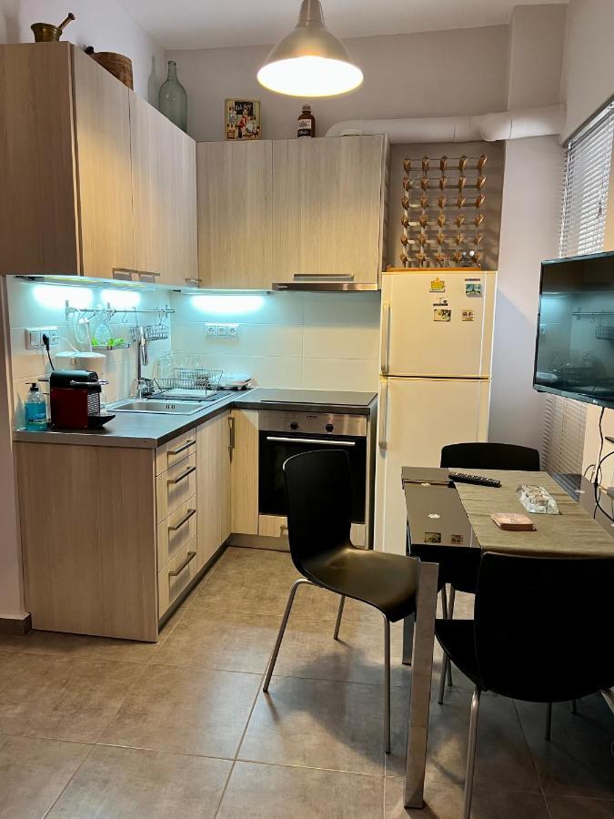 Central Kalamata Cozy Apartment מראה חיצוני תמונה