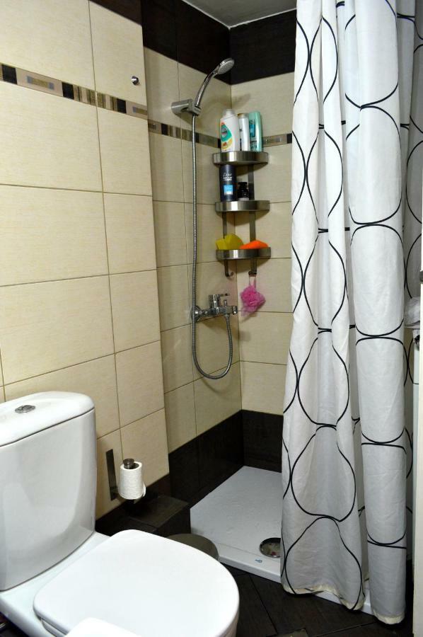 Central Kalamata Cozy Apartment מראה חיצוני תמונה